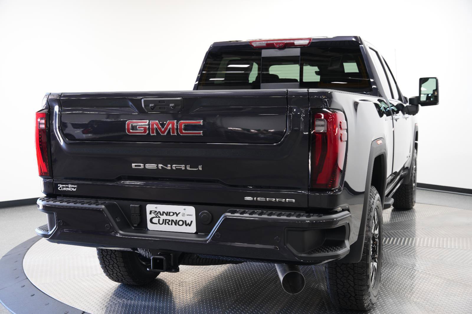 New 2025 GMC Sierra 2500 Denali w/ Denali Reserve Package image 10