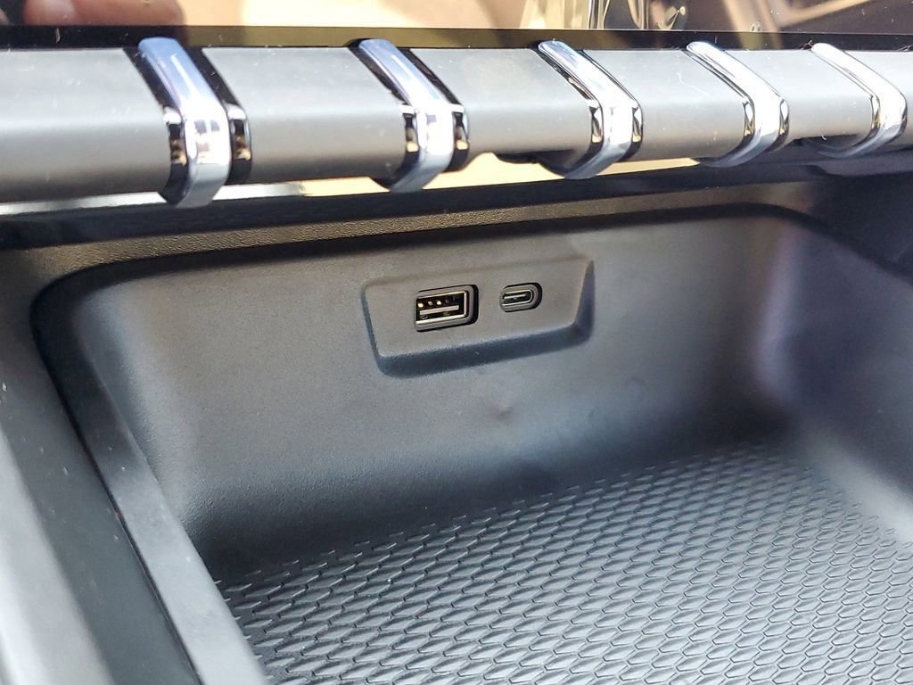 New 2026 GMC Terrain Elevation w/ LPO, Floor Liner Package image 25