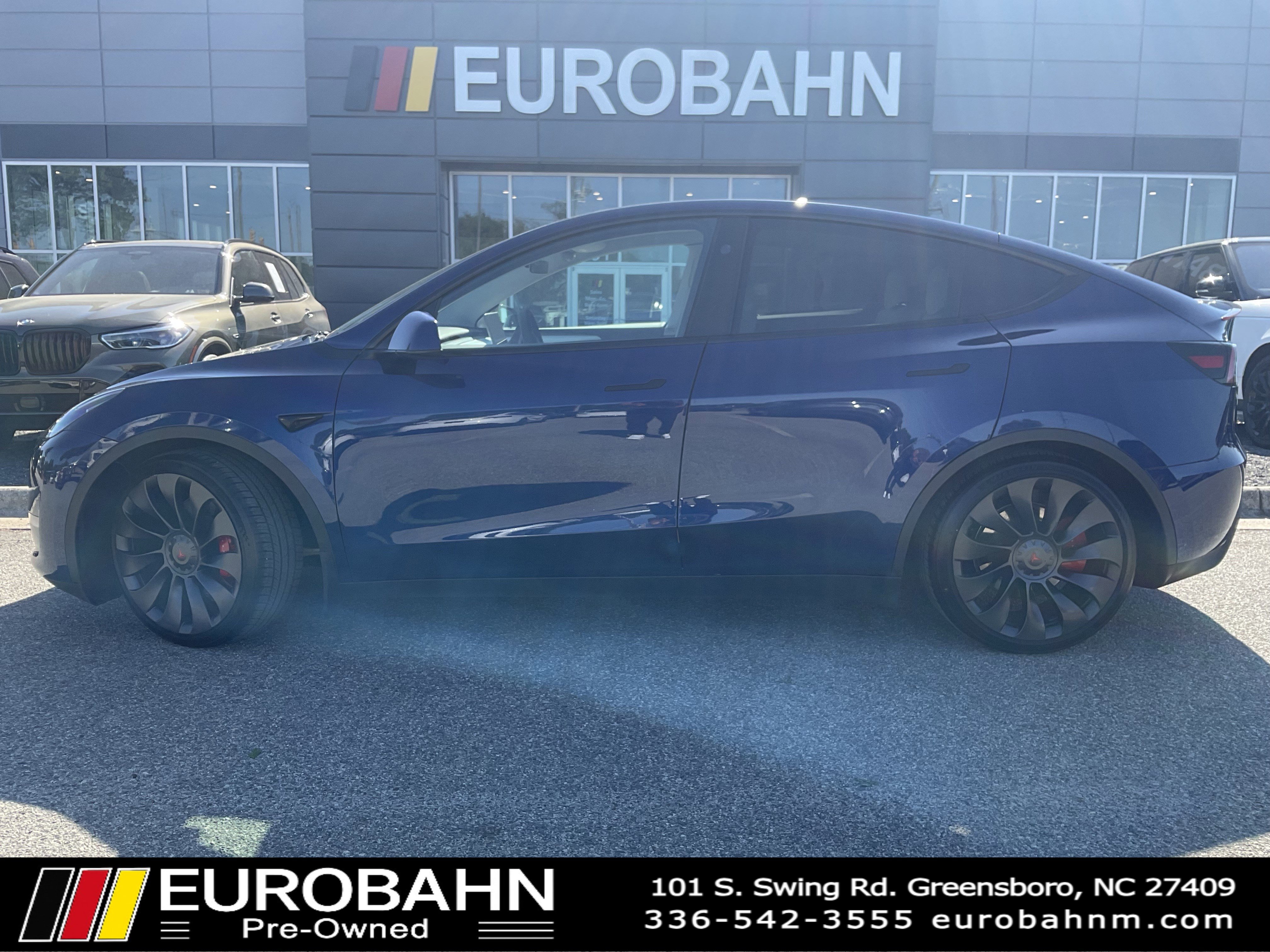 Used 2024 Tesla Model Y Performance image 2