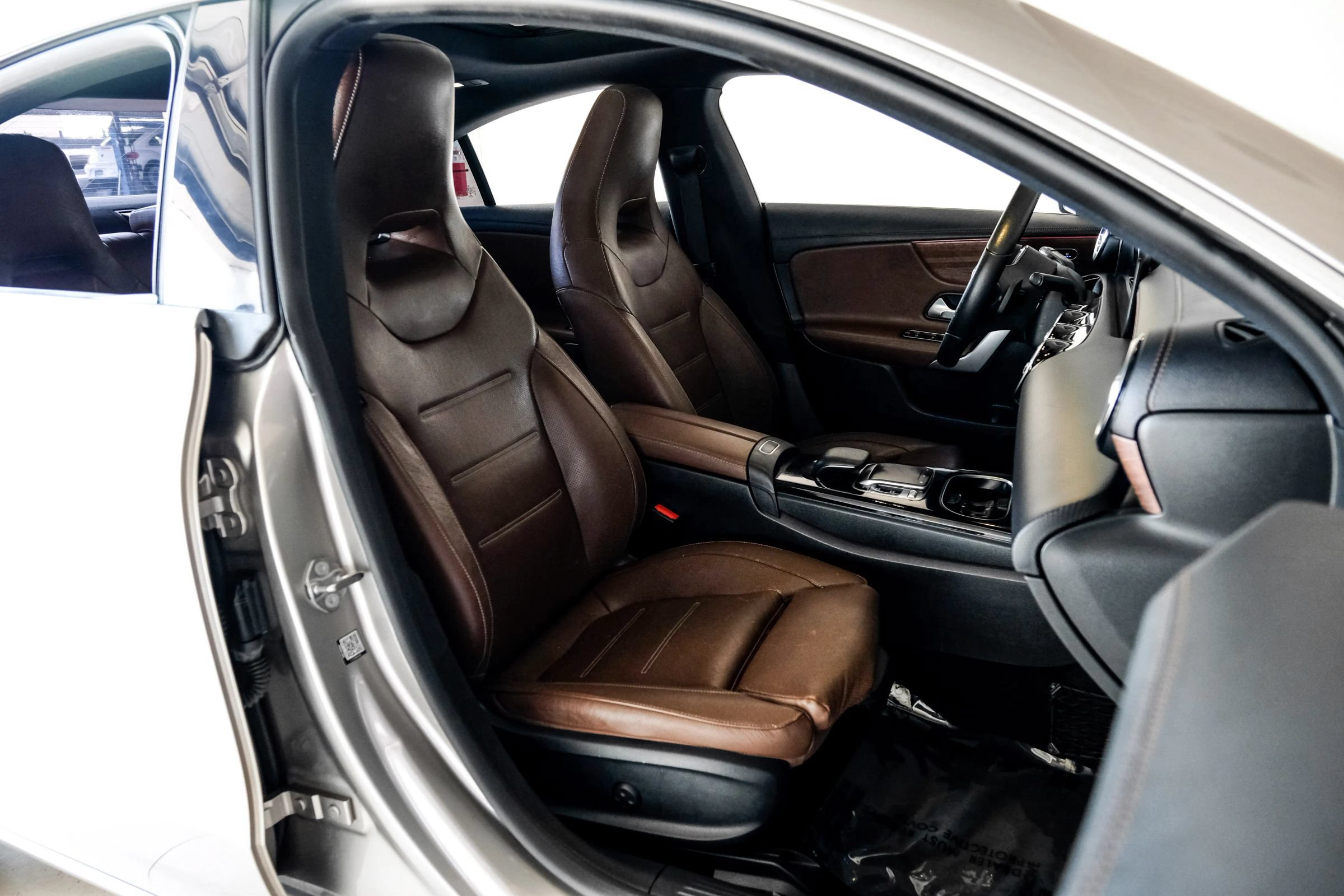 Used 2020 Mercedes-Benz CLA 250 image 36
