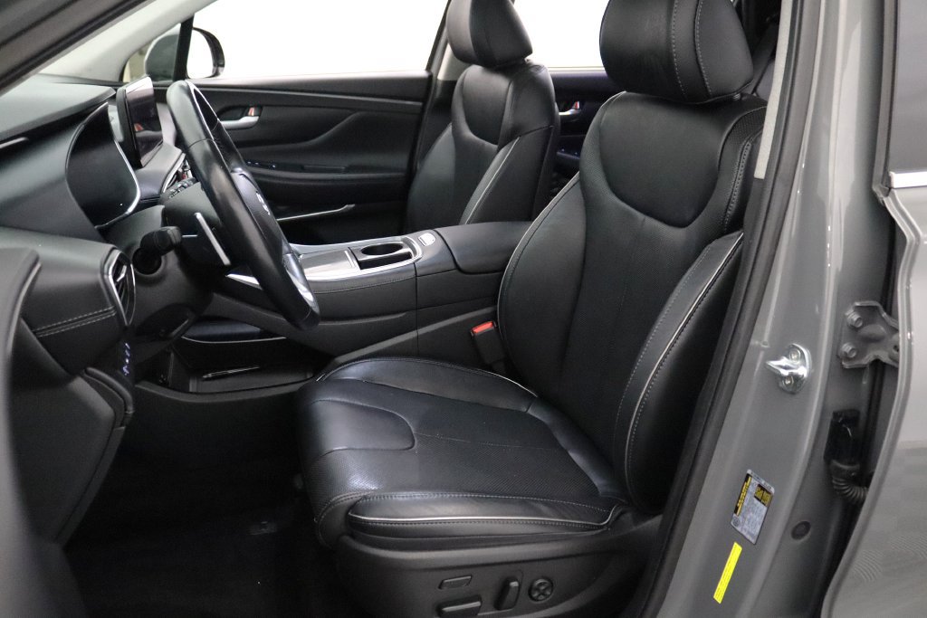 Used 2022 Hyundai Santa Fe Limited AWD/4WD image 2