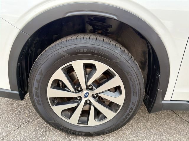 Used 2022 Subaru Outback Premium image 19