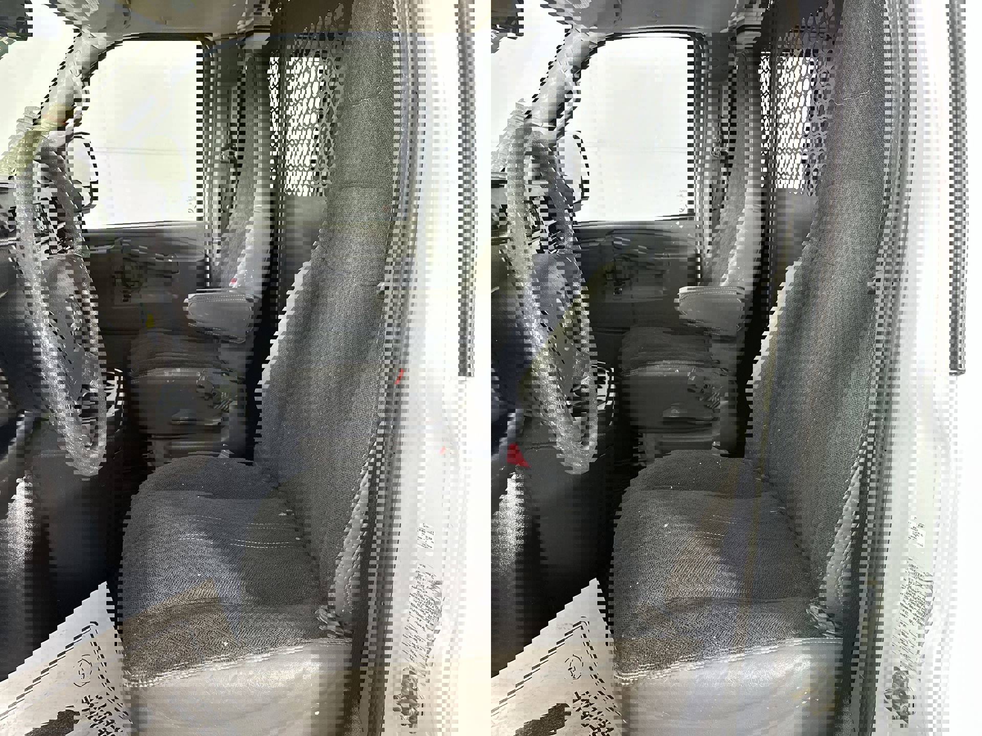 Used 2022 Chevrolet Express 2500 w/ Driver Convenience Package image 15