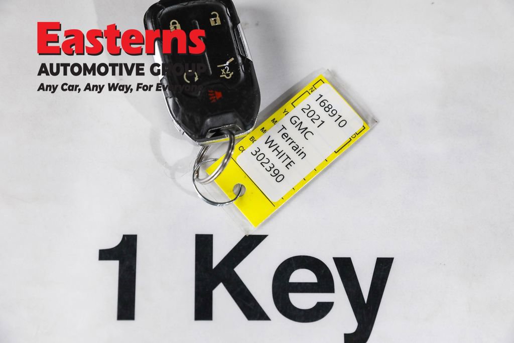 Used 2021 GMC Terrain SLT w/ Infotainment Package II image 28