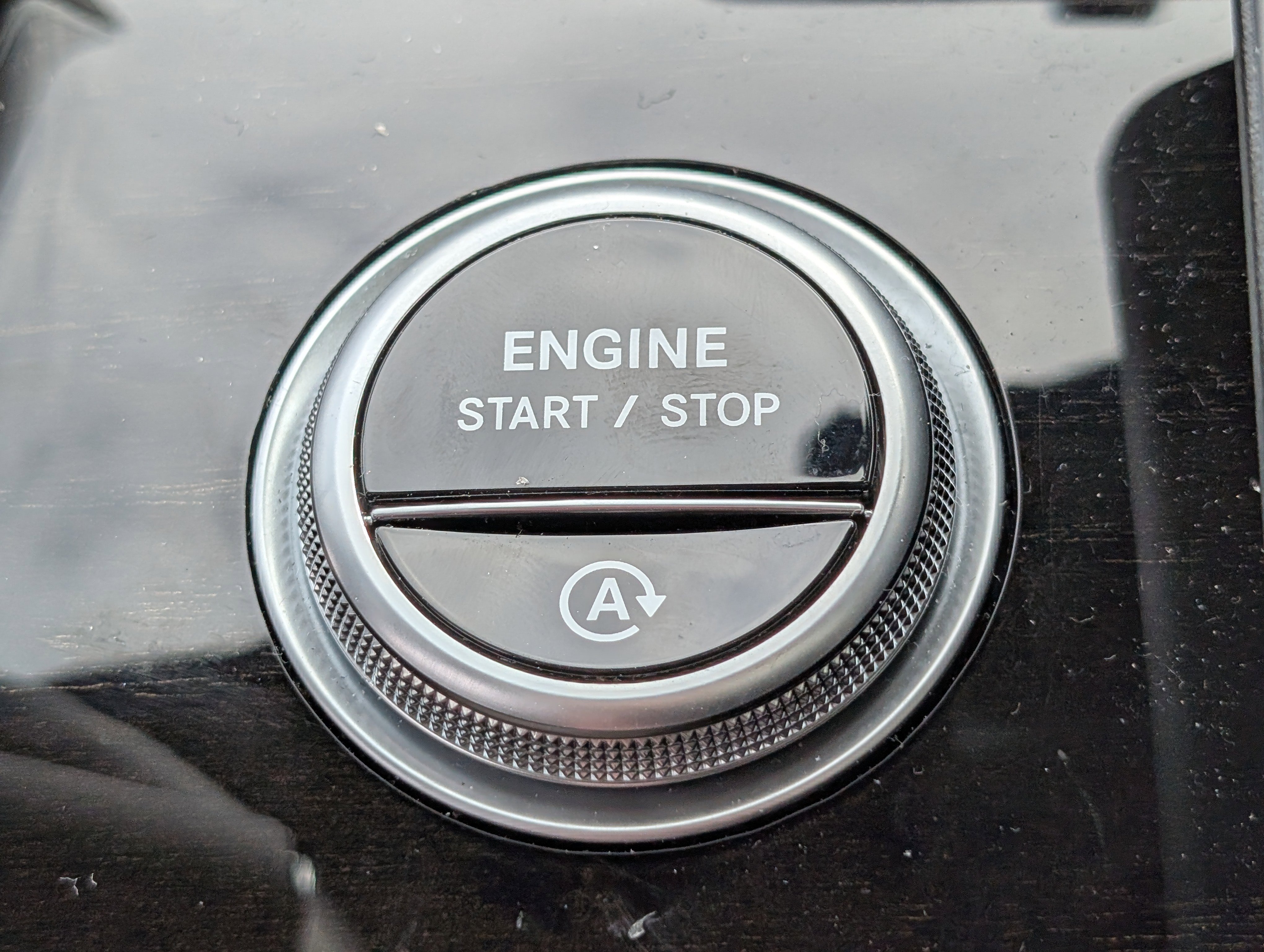 Used 2025 Mercedes-Benz C 300 4MATIC Sedan image 25