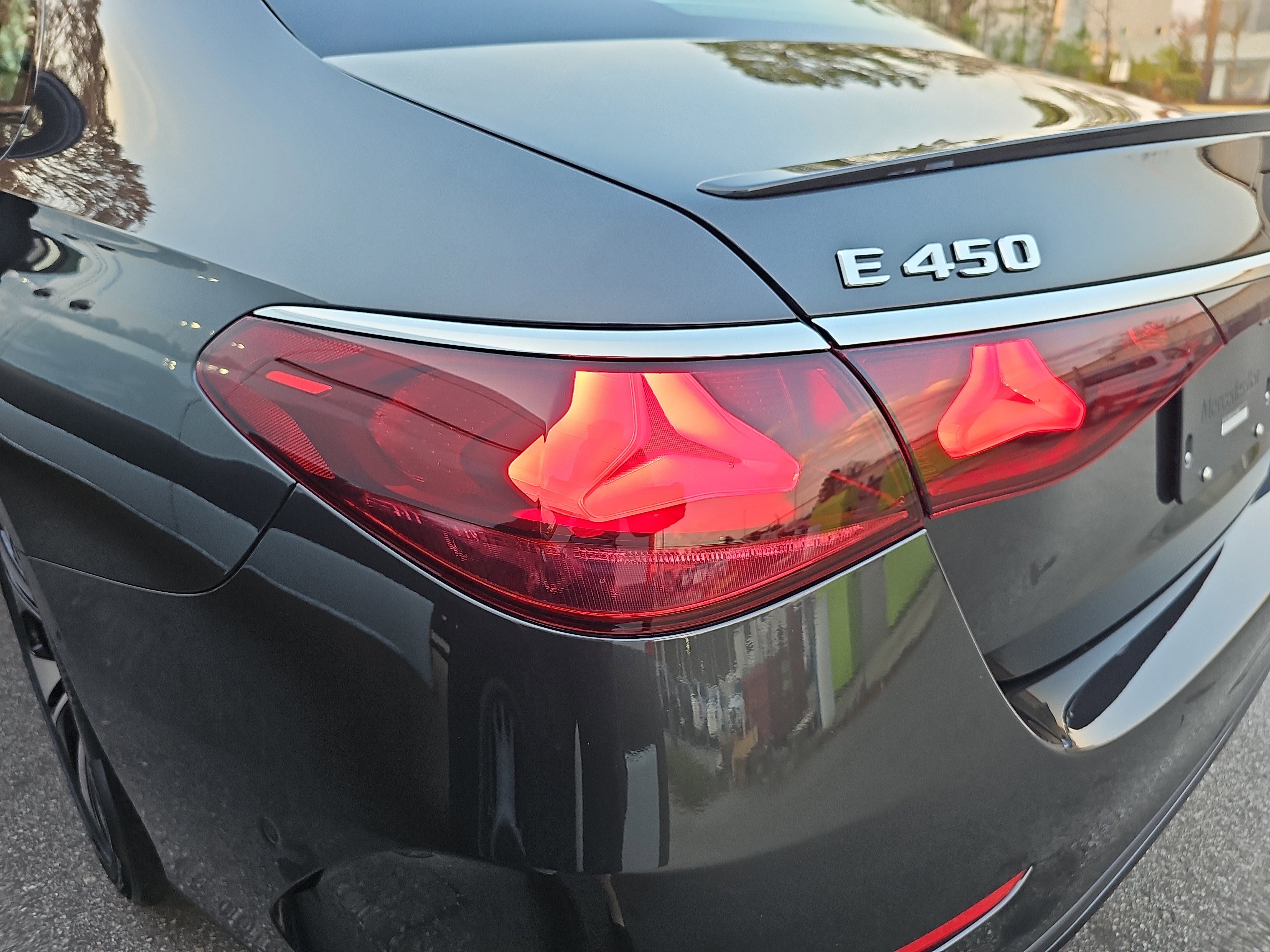 New 2026 Mercedes-Benz E 450 4MATIC Sedan image 36