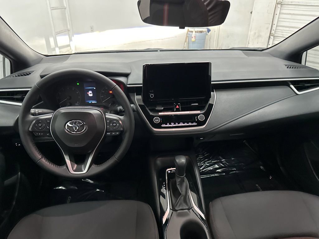 Used 2025 Toyota Corolla SE image 20