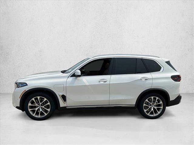 Used 2026 BMW X5 xDrive50e AWD/4WD image 10