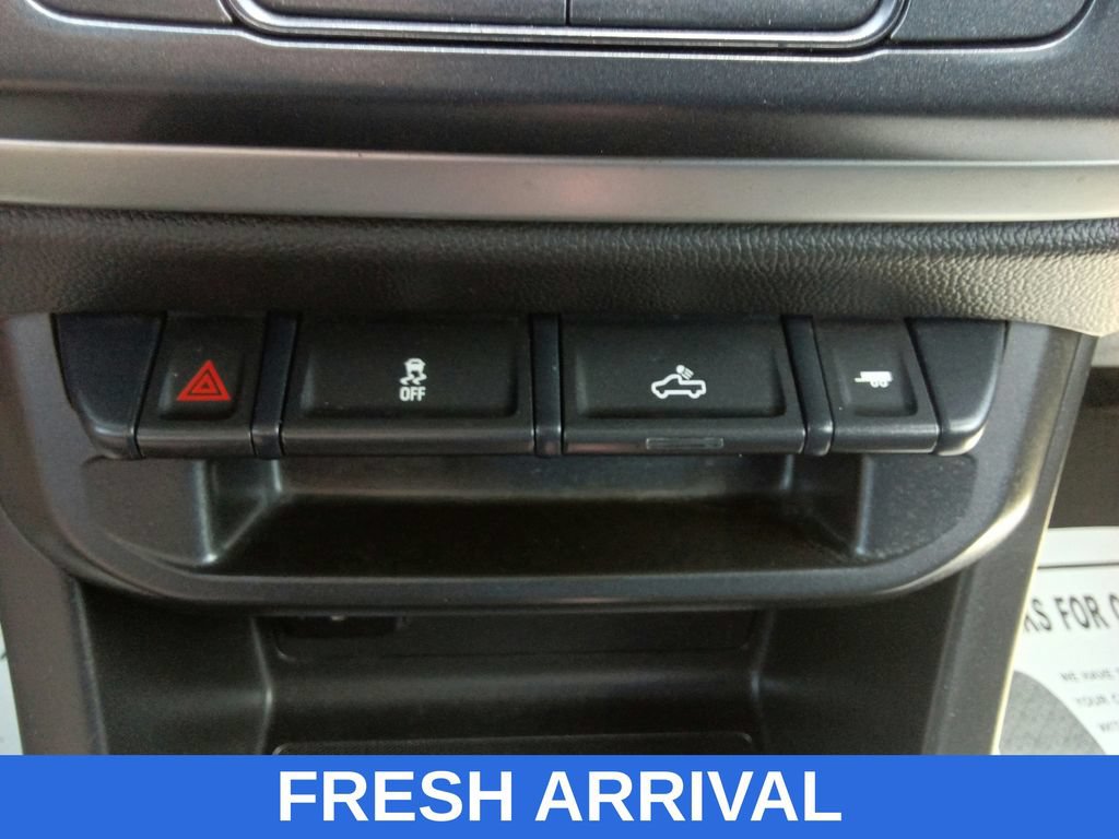 Used 2022 Chevrolet Colorado LT AWD/4WD image 29