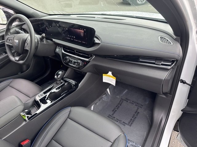 New 2025 Buick Envista Sport Touring image 24