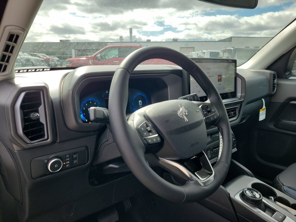 New 2026 Ford Bronco Sport Outer Banks w/ Sasquatch Outer Banks Package AWD/4WD image 19