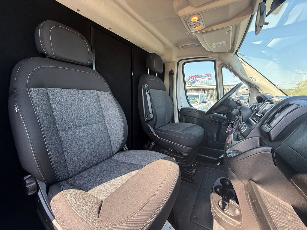 Used 2018 RAM ProMaster 3500 w/ Premium Appearance Group image 25