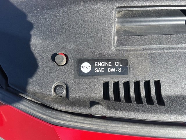 Used 2025 Toyota Camry SE image 12