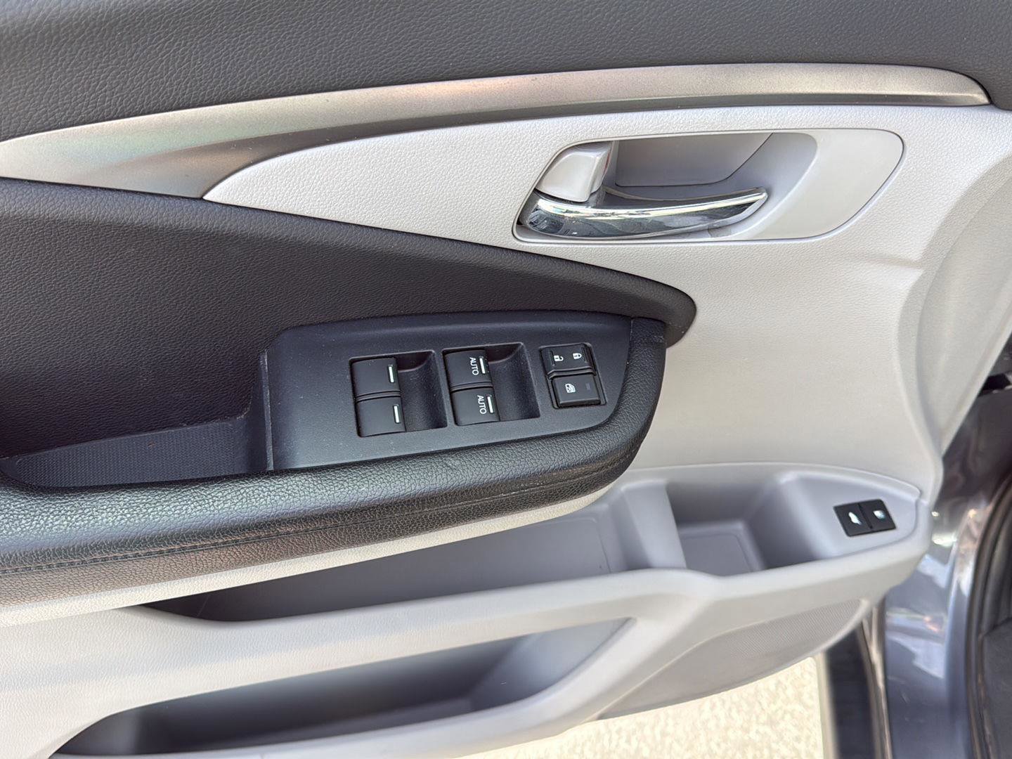 Used 2016 Honda Pilot EX-L image 15