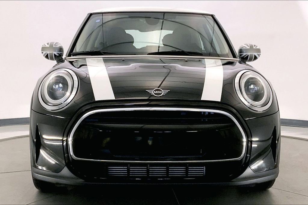 Certified 2024 MINI Cooper 2-Door Hardtop image 2