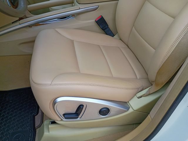 Used 2009 Mercedes-Benz ML 320 BlueTEC 4MATIC image 29