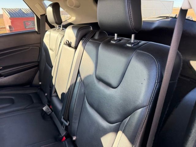 Used 2020 Ford Edge Titanium w/ Equipment Group 301A image 14