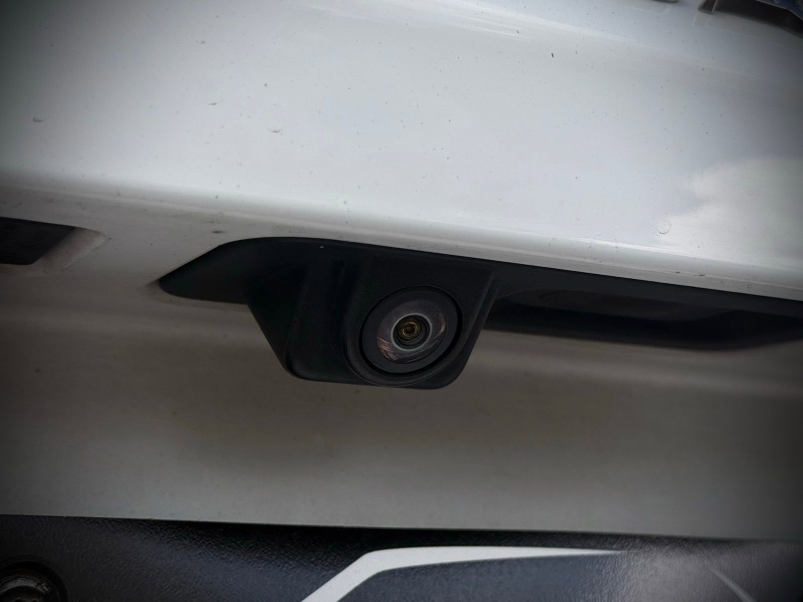 Used 2017 Jaguar F-PACE S image 11