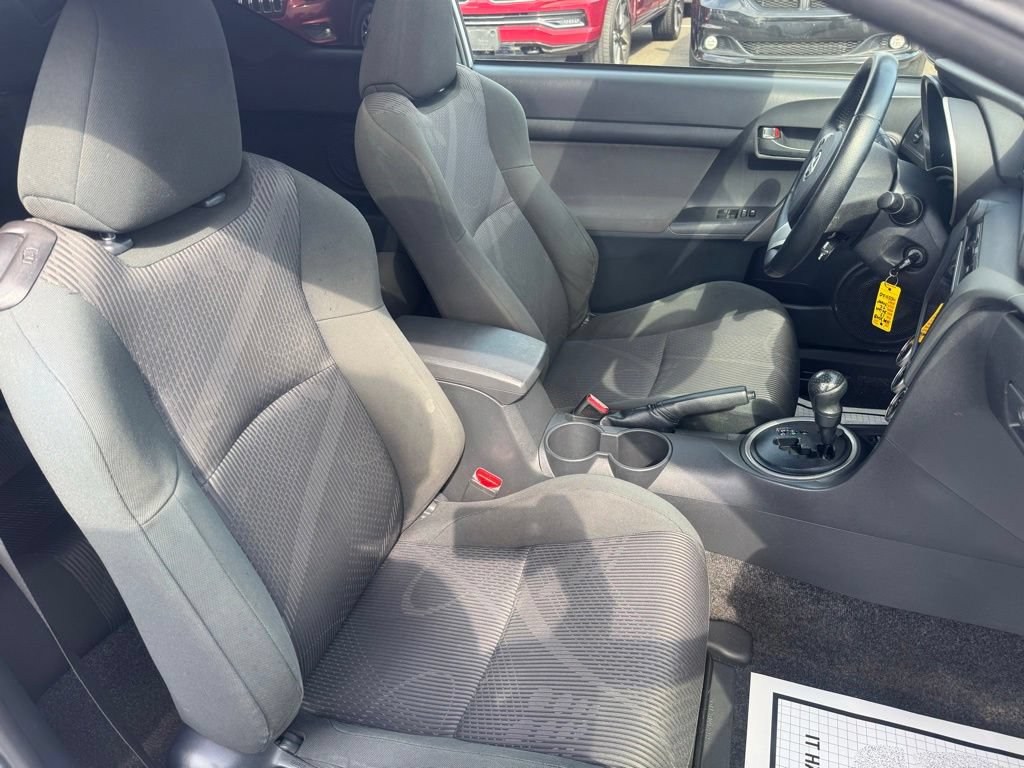 Used 2013 Scion tC FWD image 22