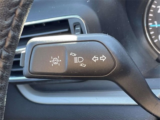 Certified 2022 Ford Explorer XLT w/ Equipment Group 202A image 24