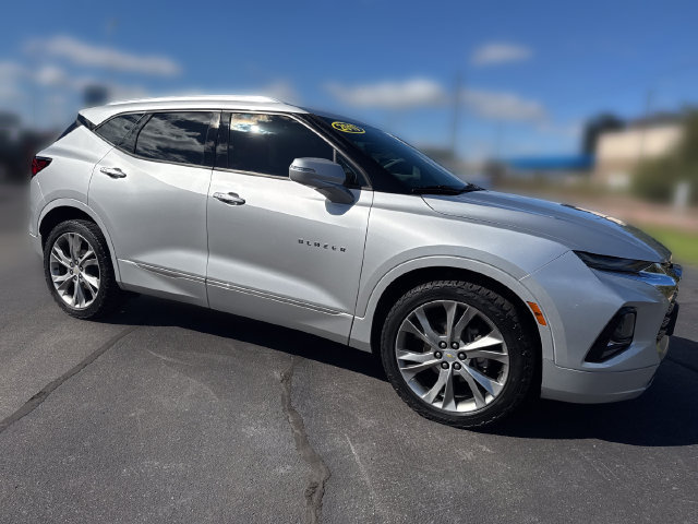 Used 2019 Chevrolet Blazer Premier w/ Sun and Wheels Package AWD/4WD image 7