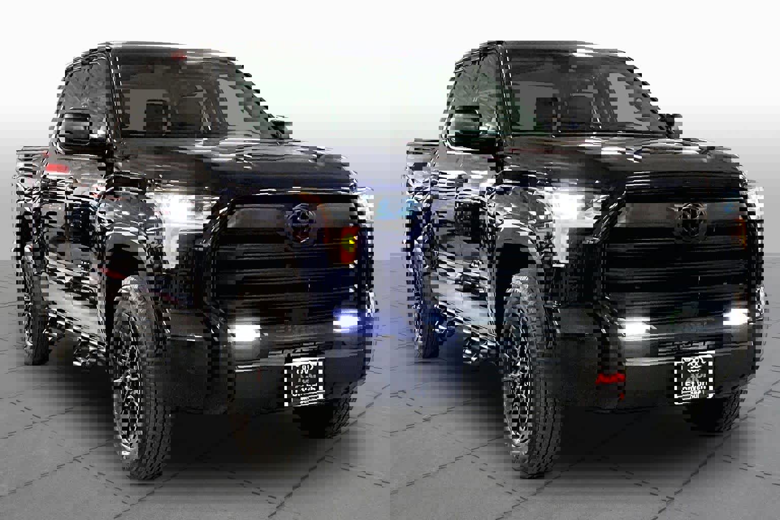 Used 2022 Toyota Tundra SR5 image 3