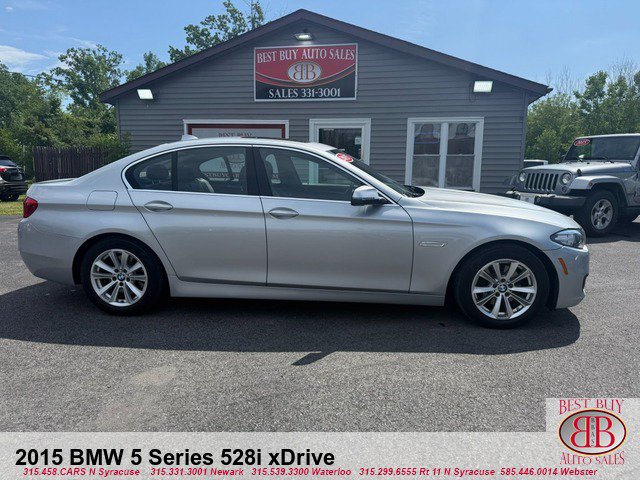 Used 2015 BMW 528i xDrive Sedan AWD/4WD image 2