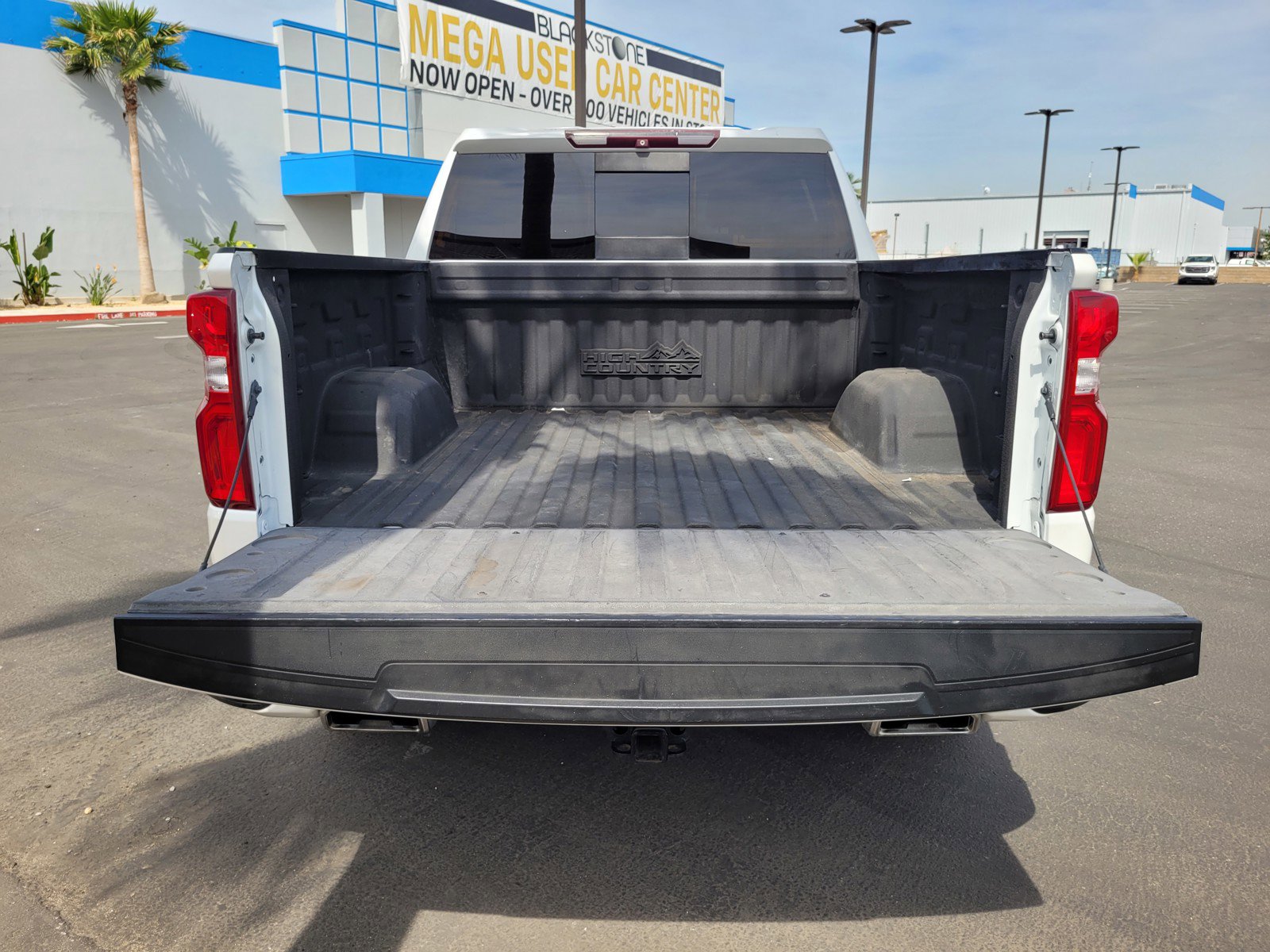 Used 2019 Chevrolet Silverado 1500 High Country w/ Technology Package image 27