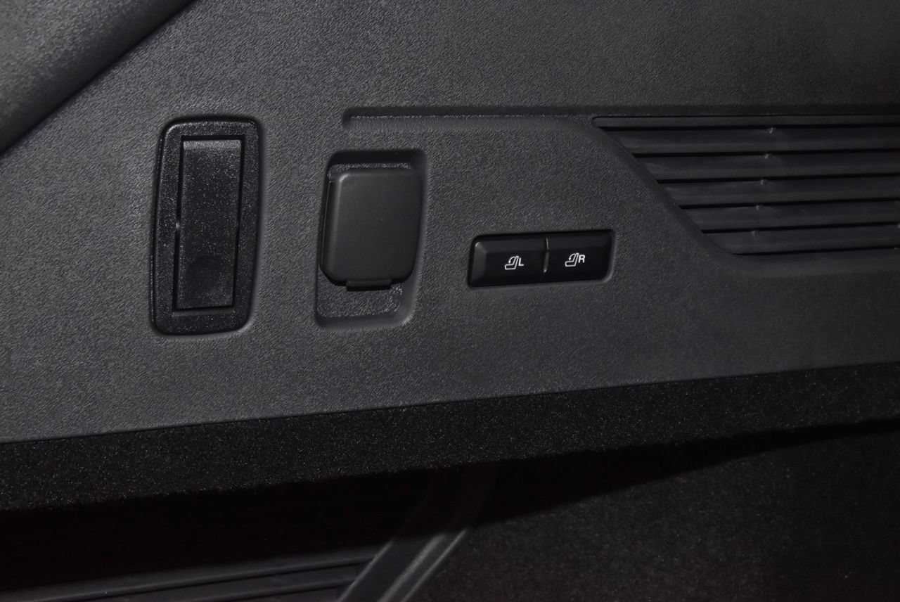 New 2026 Lincoln Nautilus Reserve AWD/4WD image 45
