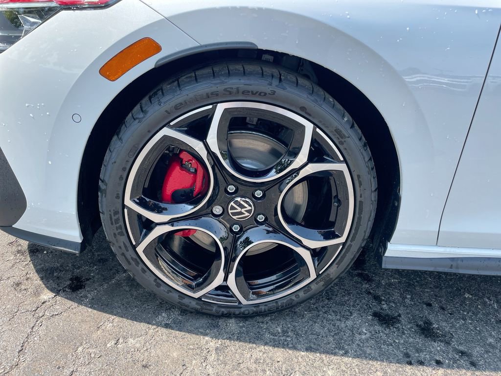 New 2025 Volkswagen GTI Autobahn image 35