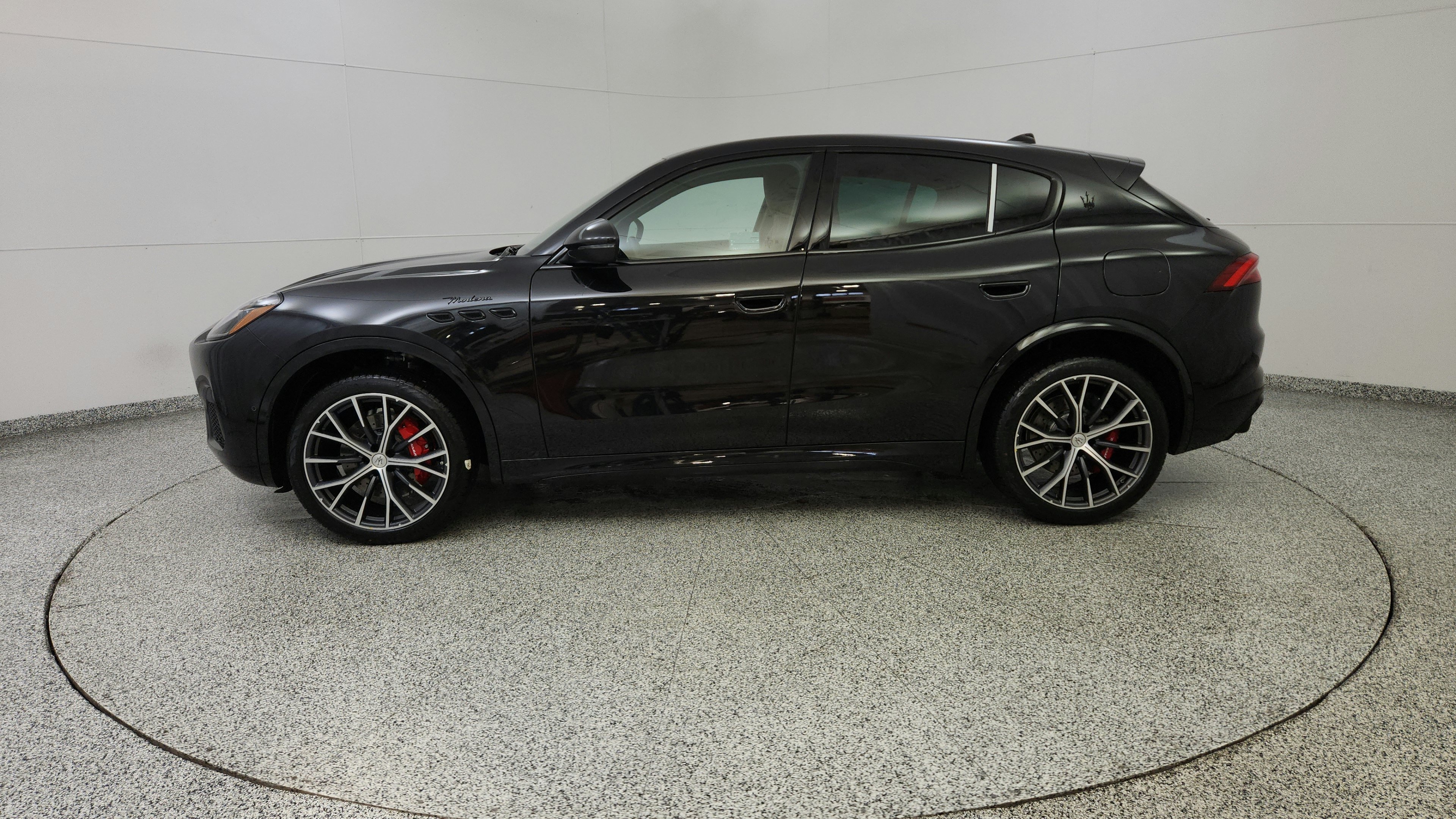 New 2026 Maserati Grecale Modena AWD/4WD image 4
