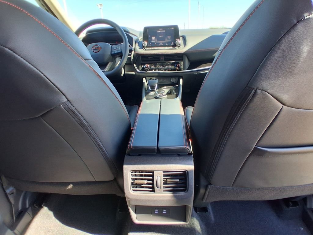 New 2026 Nissan Rogue SV image 11