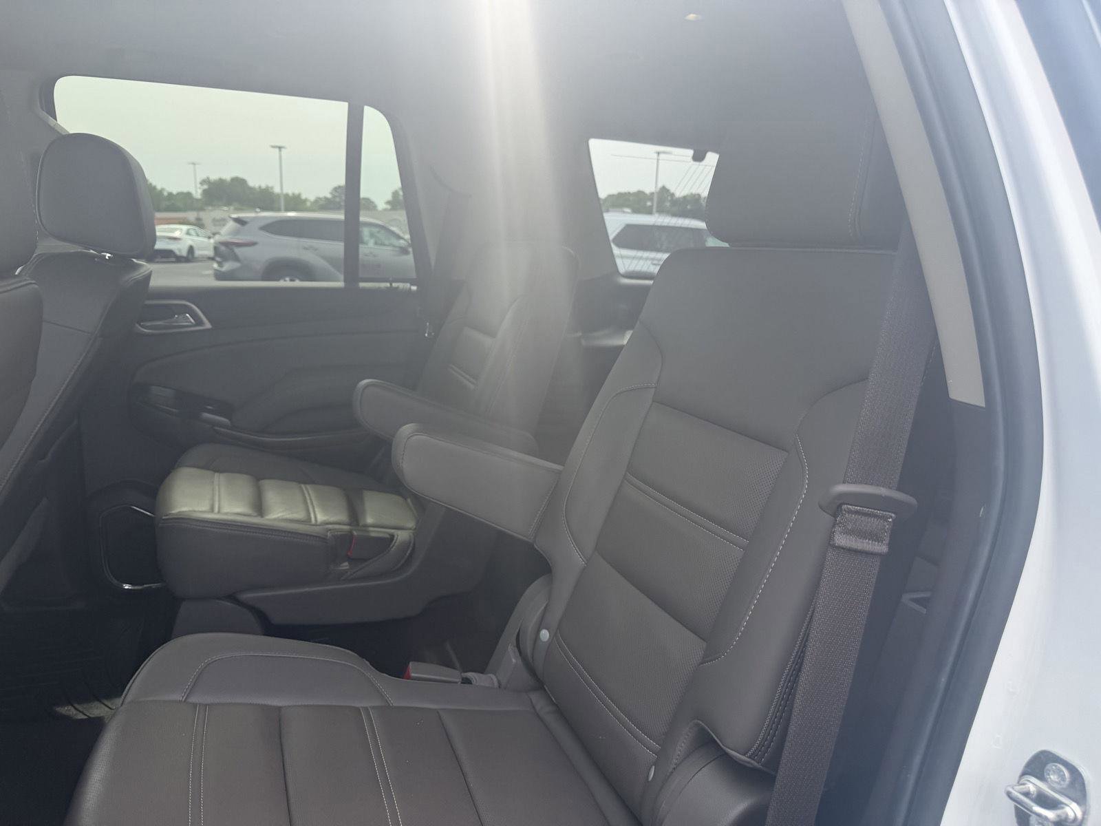 Used 2019 GMC Yukon Denali w/ Denali Ultimate Package image 16