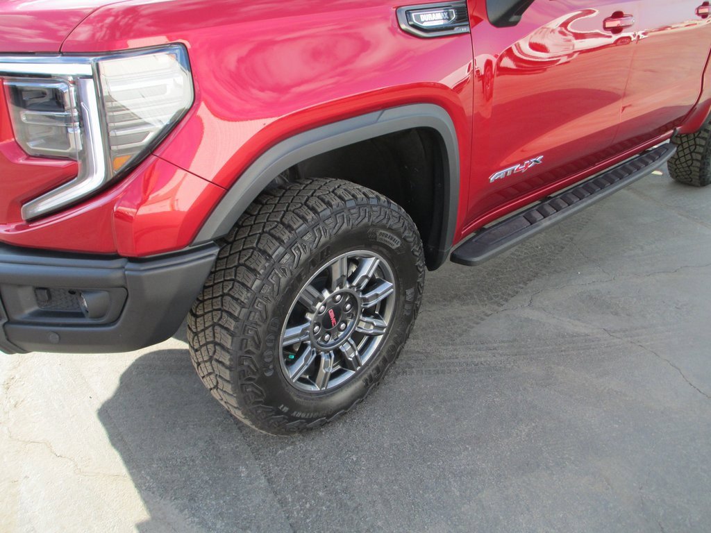 Used 2025 GMC Sierra 1500 AT4X image 13