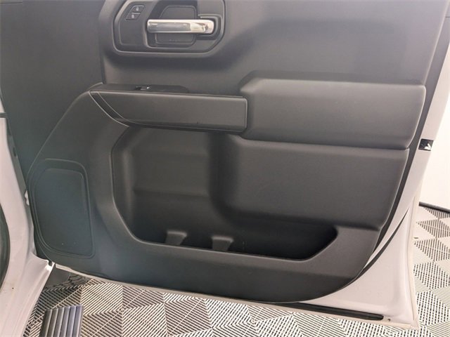 Used 2024 Chevrolet Silverado 3500 W/T image 30
