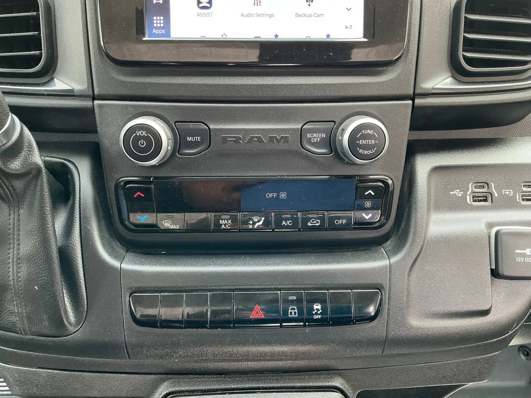 Used 2022 RAM ProMaster 2500 FWD image 18