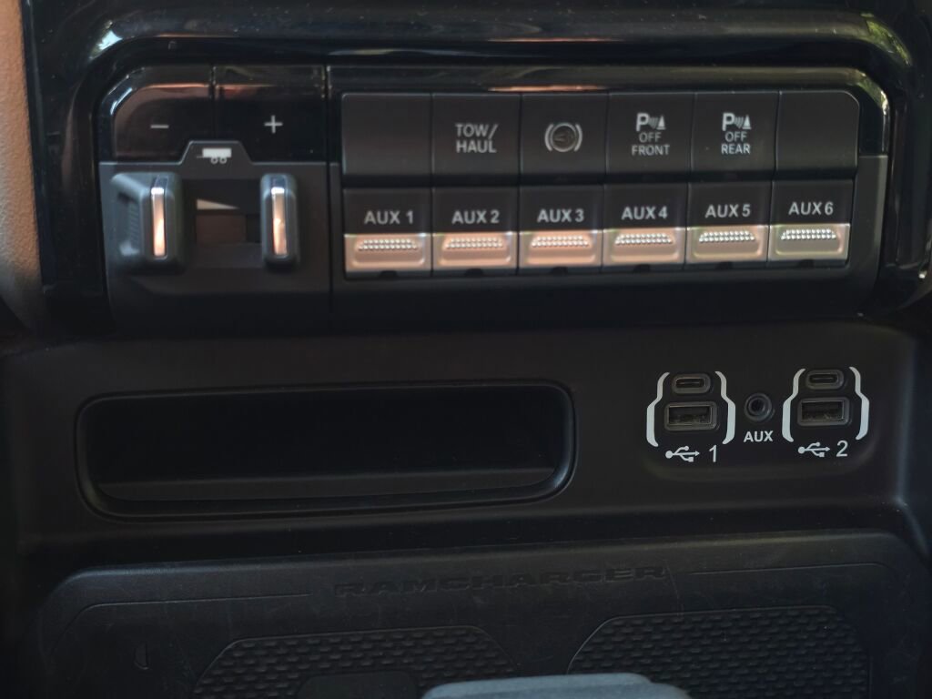 Used 2022 RAM 2500 Laramie image 37