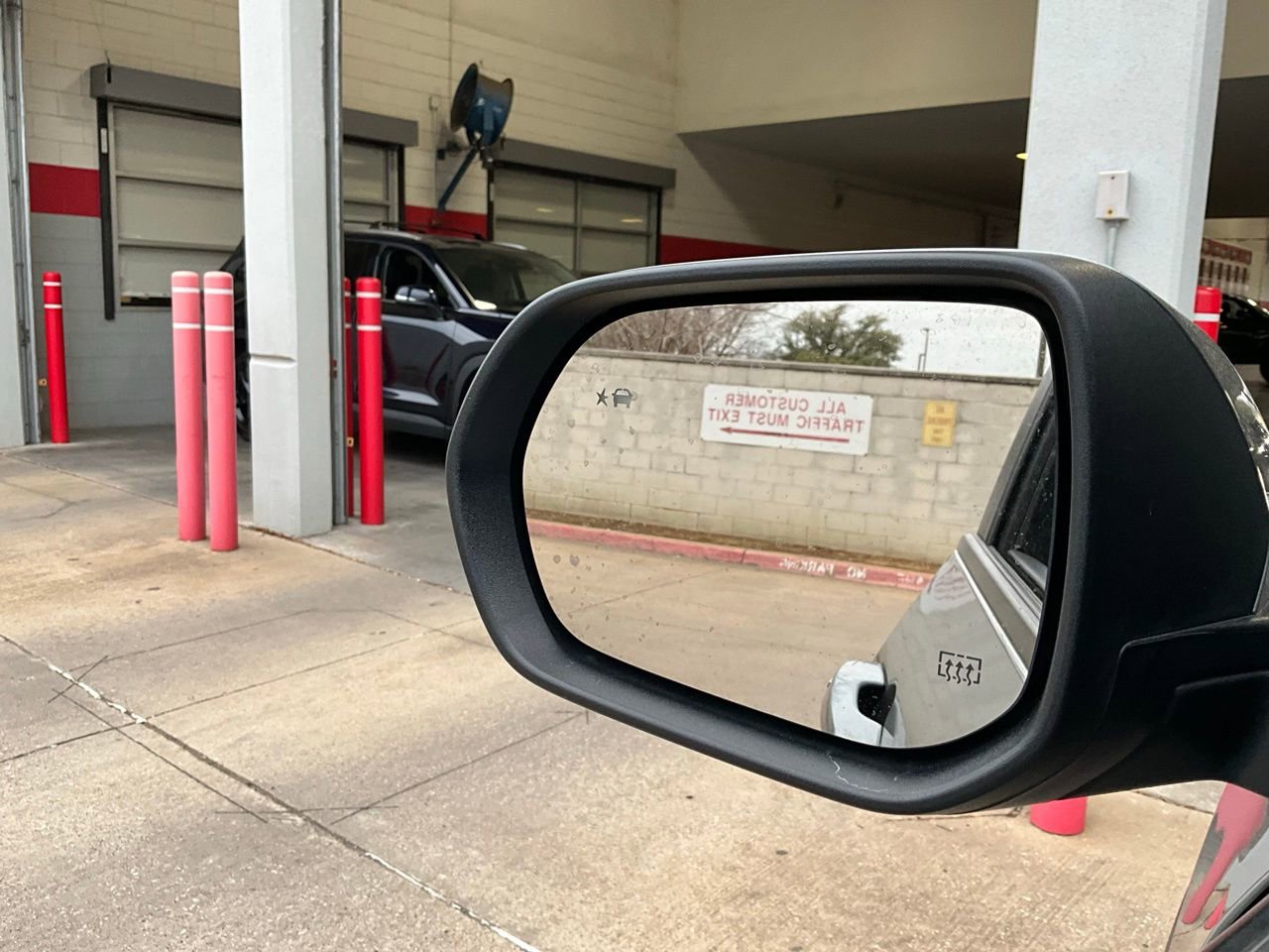 Used 2025 Chevrolet Equinox LT image 18