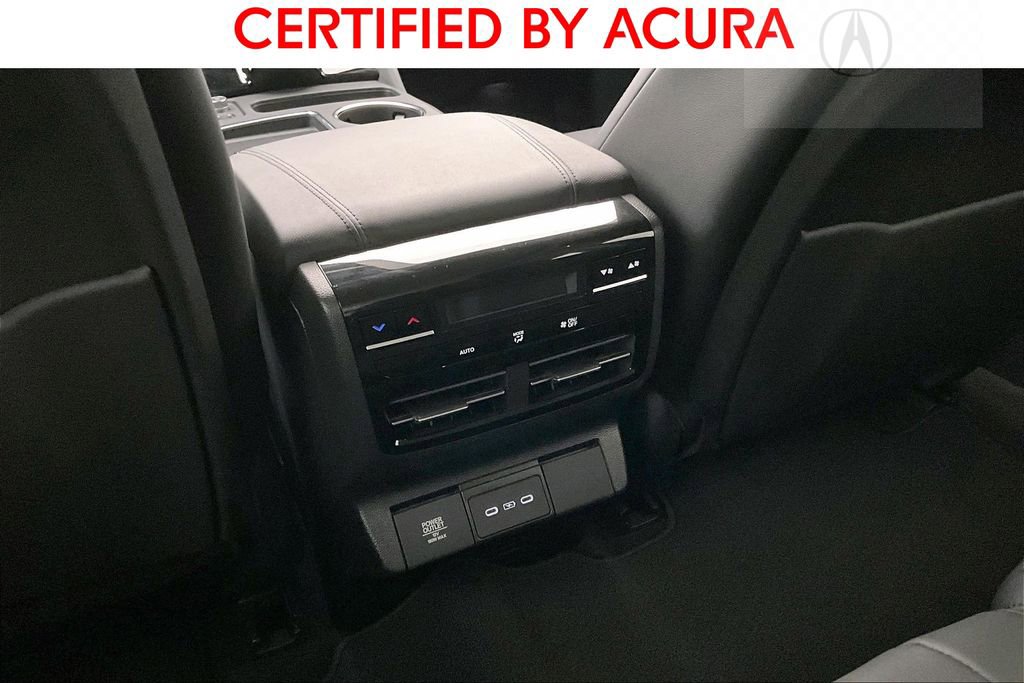 Certified 2025 Acura MDX SH-AWD image 30