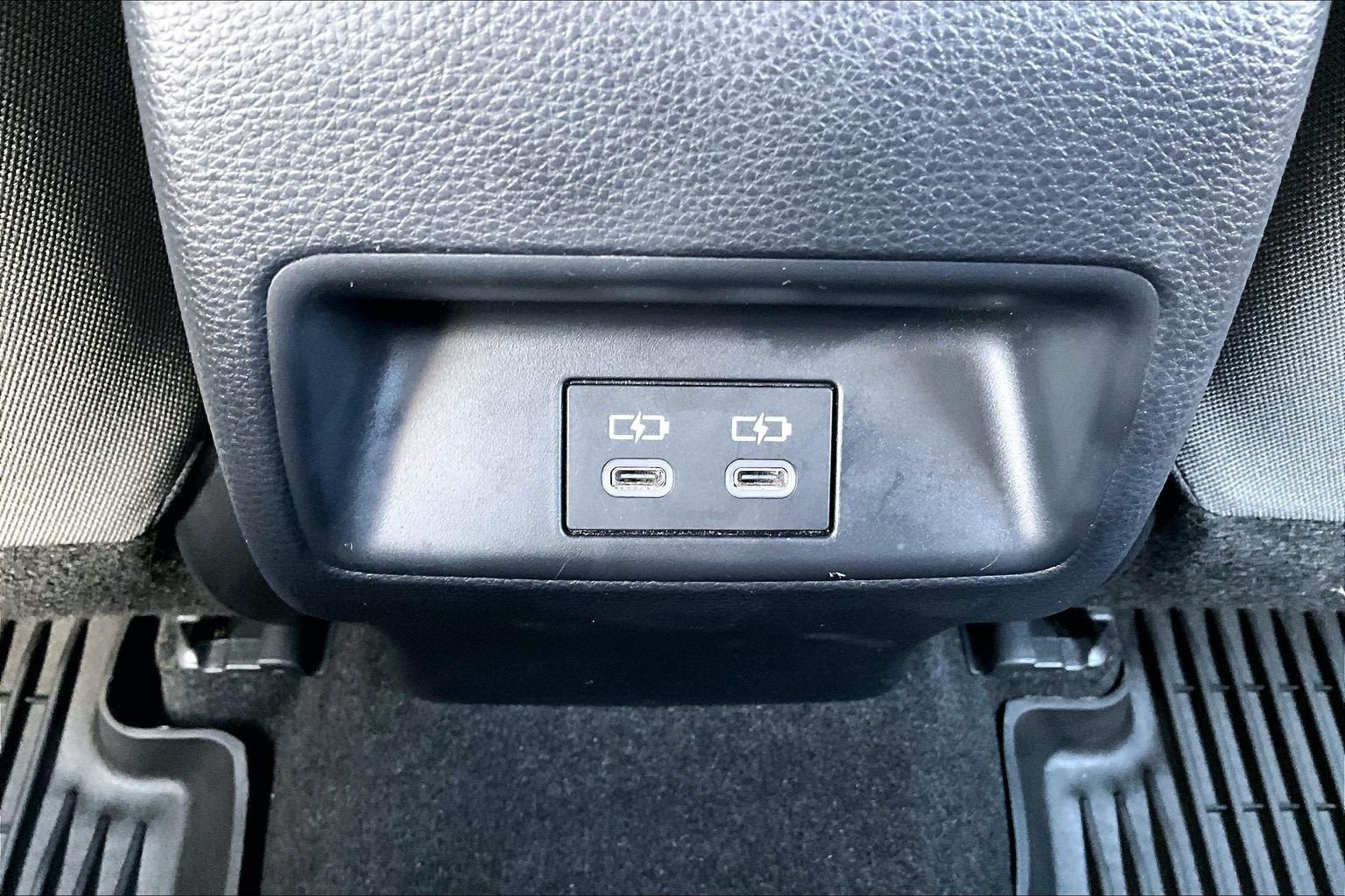 Used 2025 Toyota Corolla LE FWD image 31