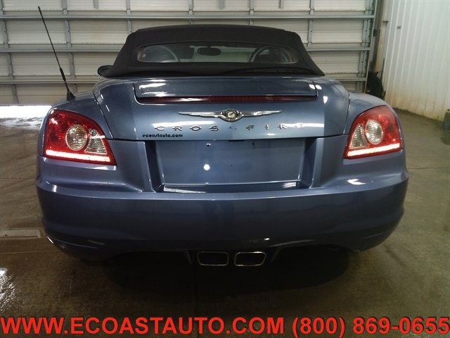 Used 2006 Chrysler Crossfire Limited RWD image 8