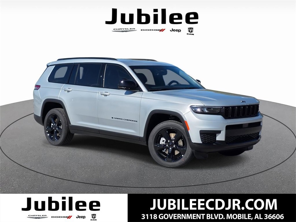 New 2025 Jeep Grand Cherokee L Altitude image 1