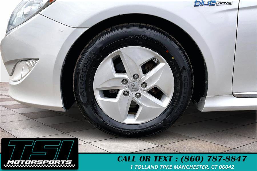 Used 2012 Hyundai Sonata Hybrid FWD image 8