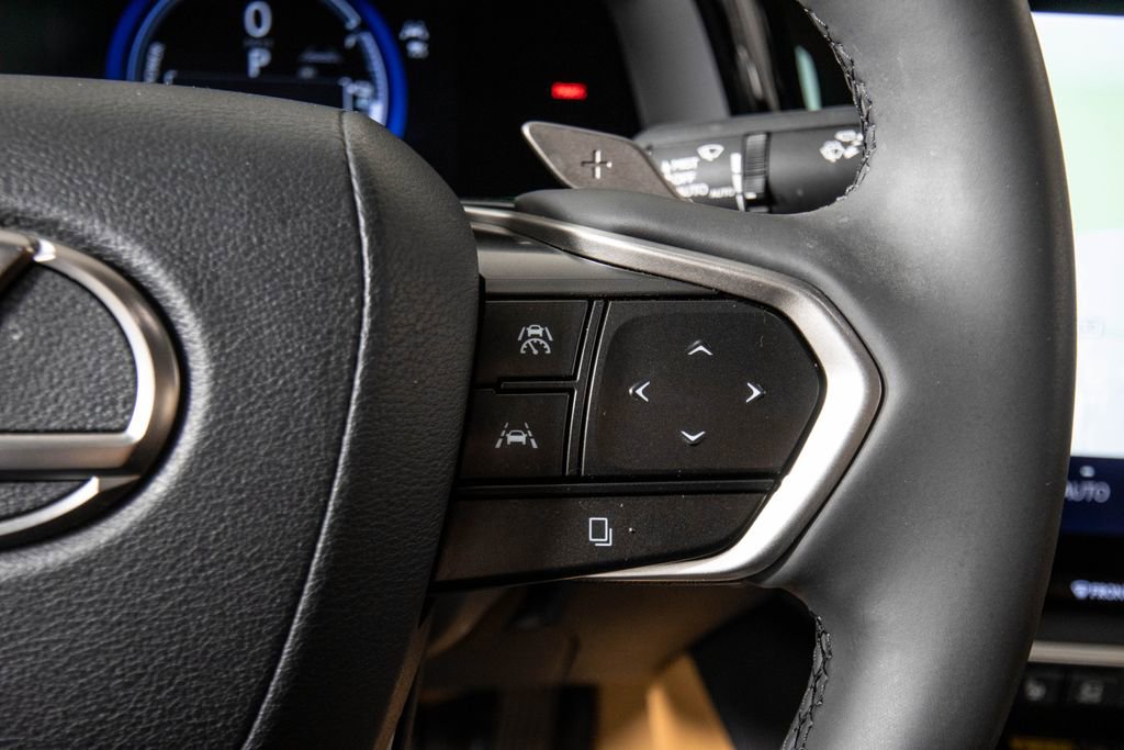 Used 2024 Lexus RZ 300e Premium w/ Technology Package image 21