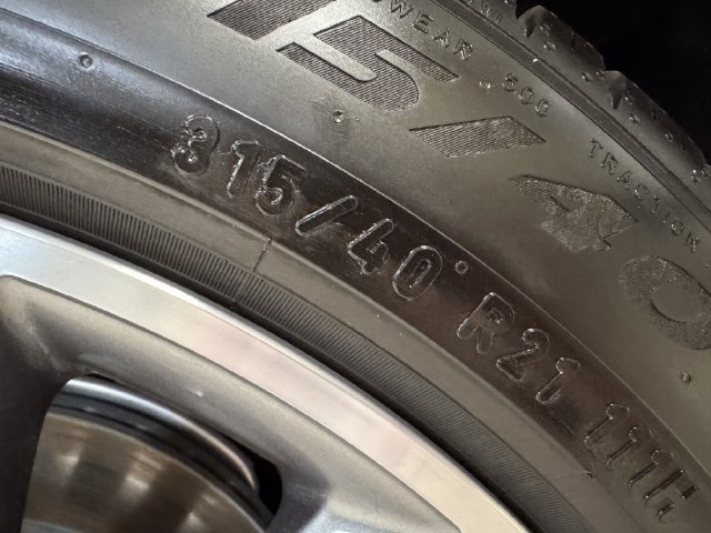 Used 2025 Mercedes-Benz GLE 350 4MATIC w/ AMG Line Exterior image 25
