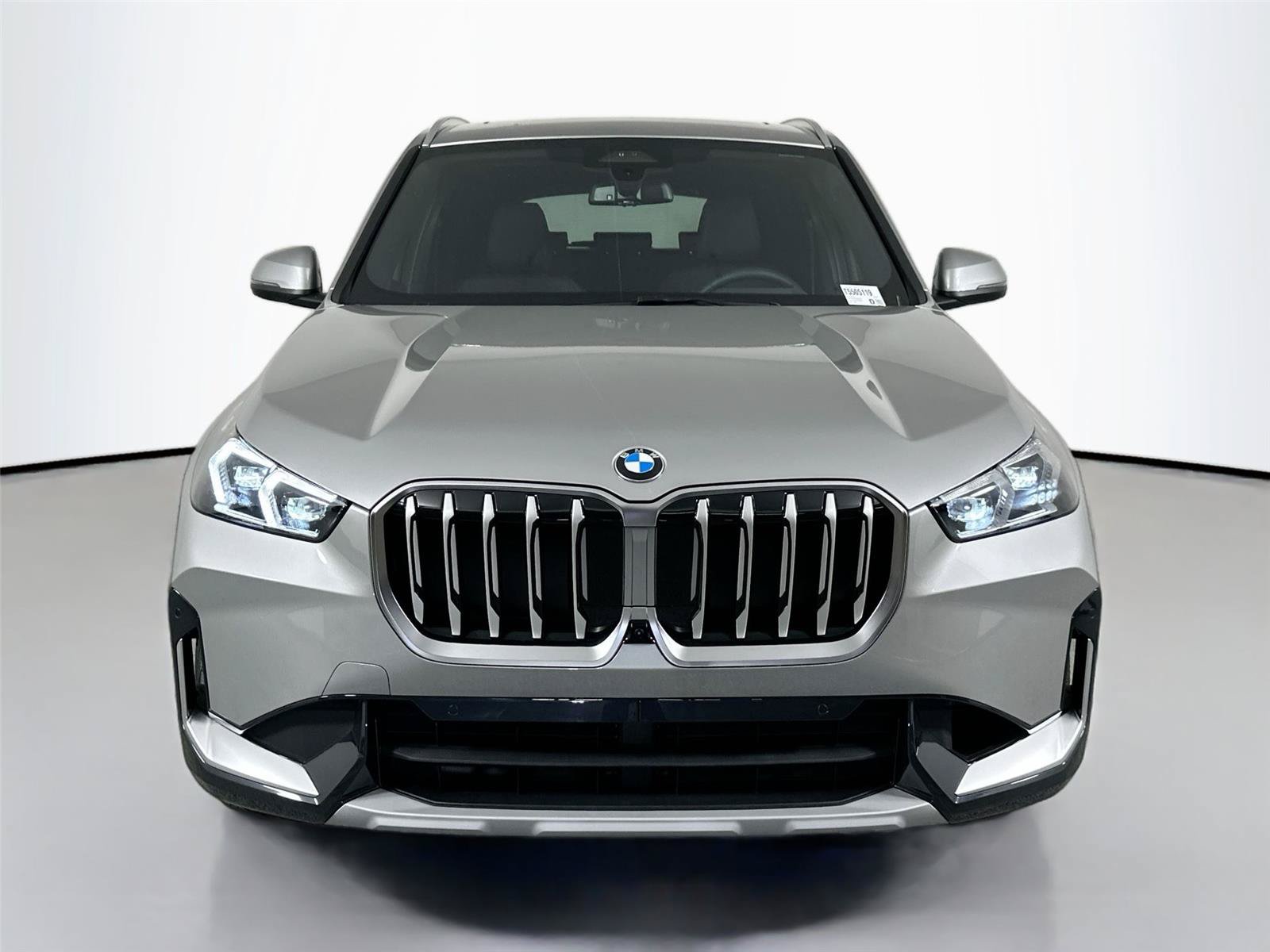New 2026 BMW X1 xDrive28i w/ Technology Package AWD/4WD image 3
