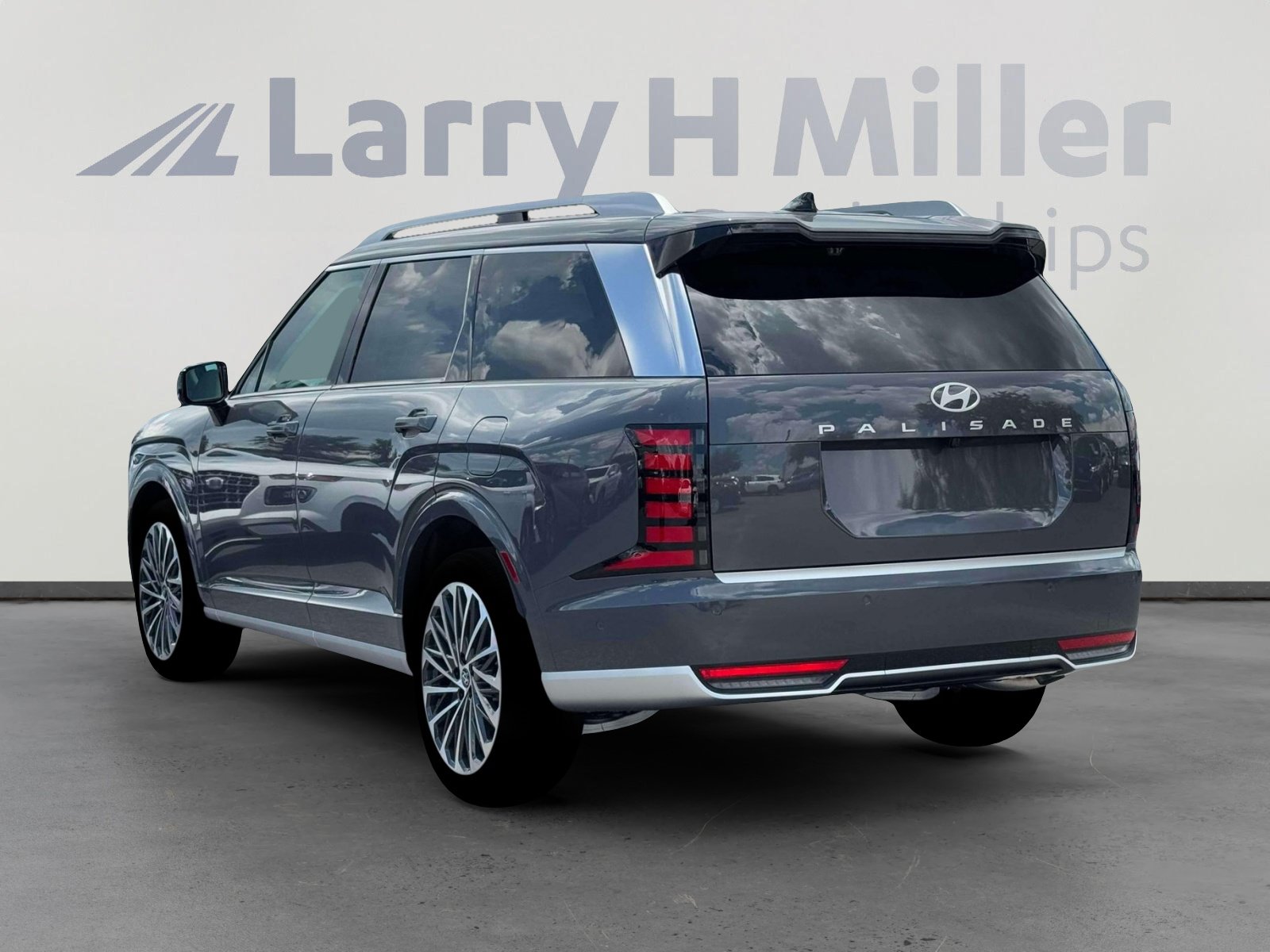 New 2026 Hyundai Palisade Calligraphy FWD image 5
