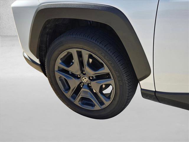 Used 2024 Toyota RAV4 Adventure image 23