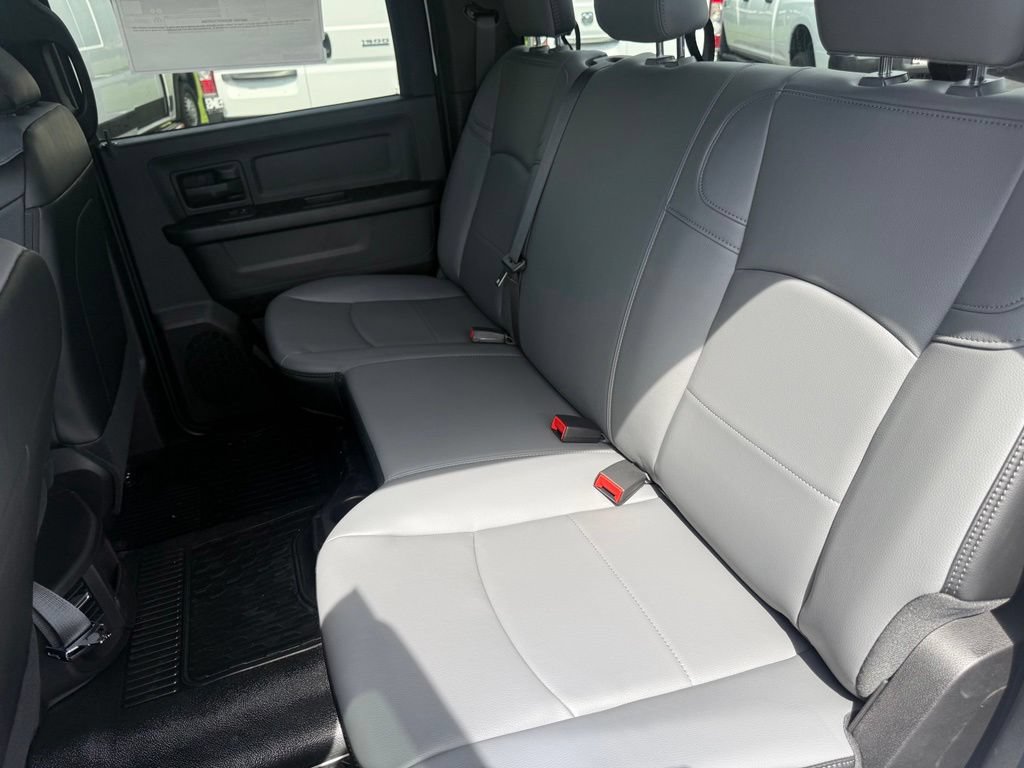New 2026 RAM 5500 Tradesman w/ Chrome Appearance Group AWD/4WD image 35
