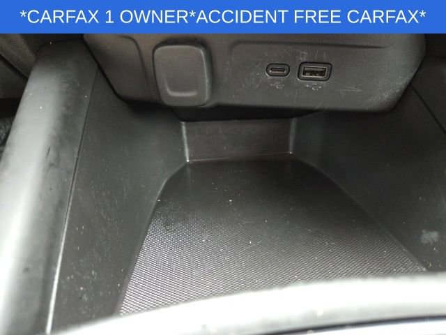 Used 2024 Chevrolet Trax RS w/ Sunroof Package FWD image 36